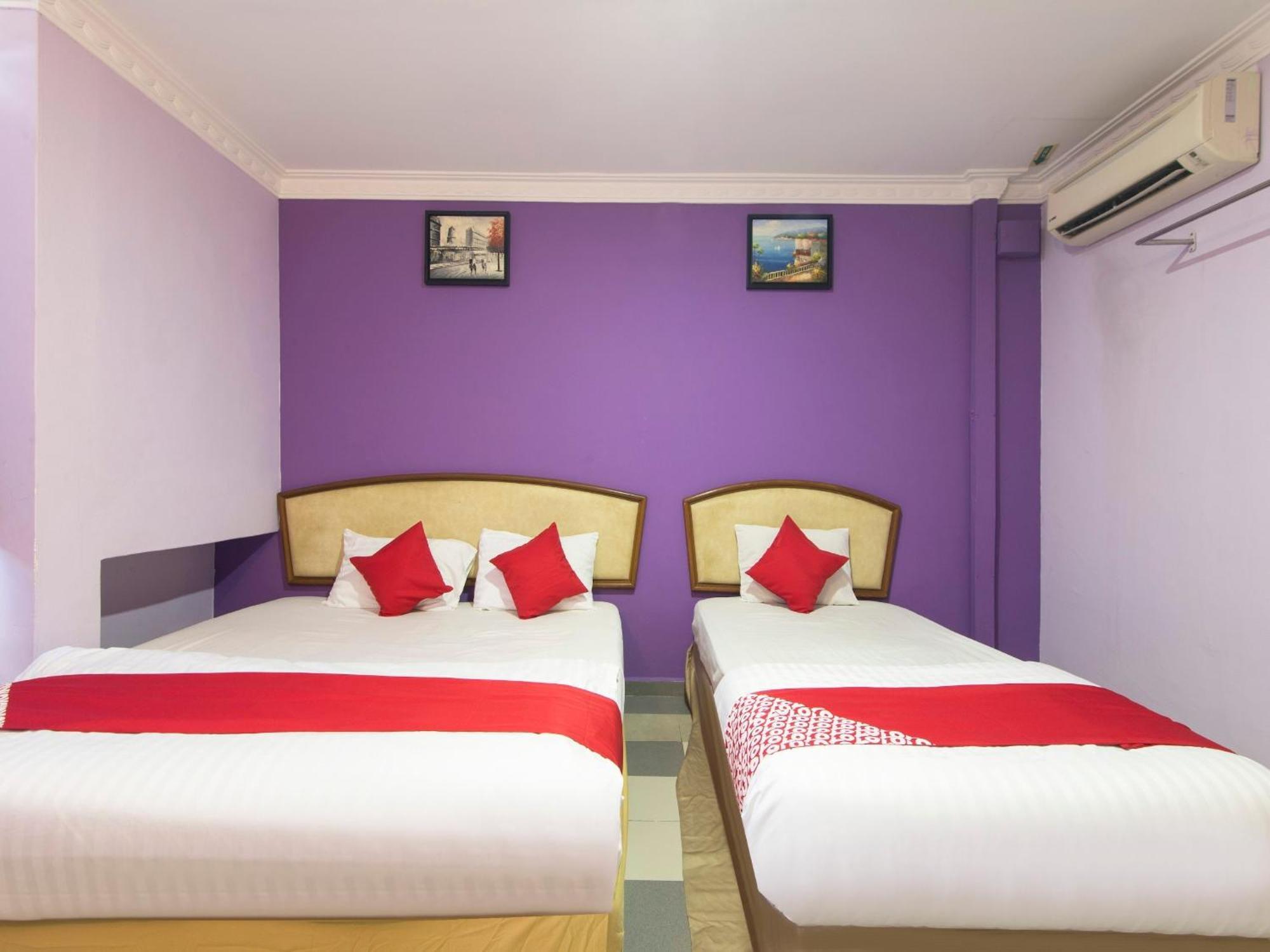 Oyo 882 Sri Muda Corner Sdn Bhd Hotel 2*